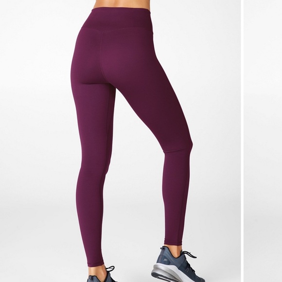 Anywhere Highwaisted Fabletics Legging - Picture 2 of 6